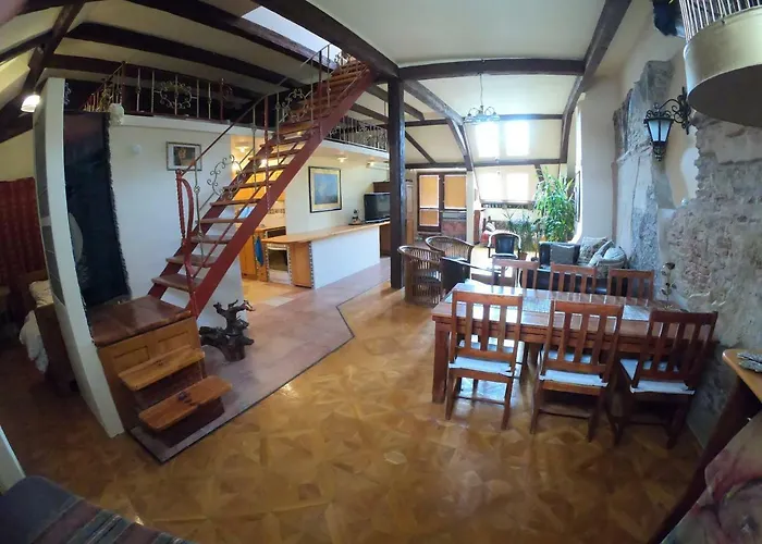 Apartament Downtown *